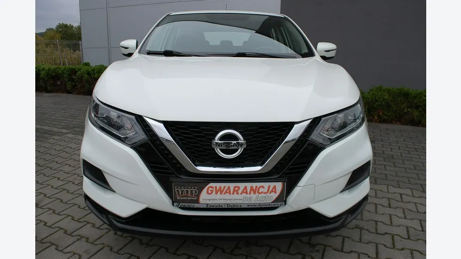 NISSAN Qashqai -