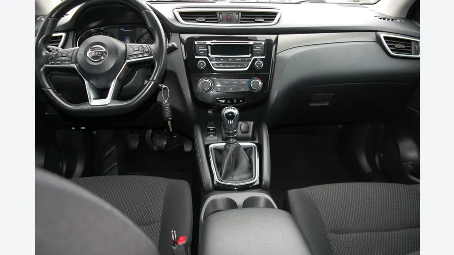 NISSAN Qashqai -