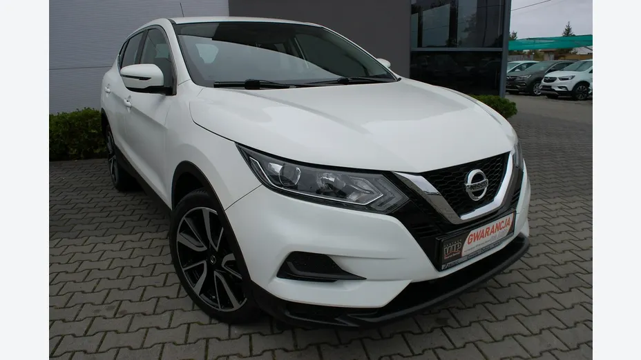 NISSAN Qashqai -