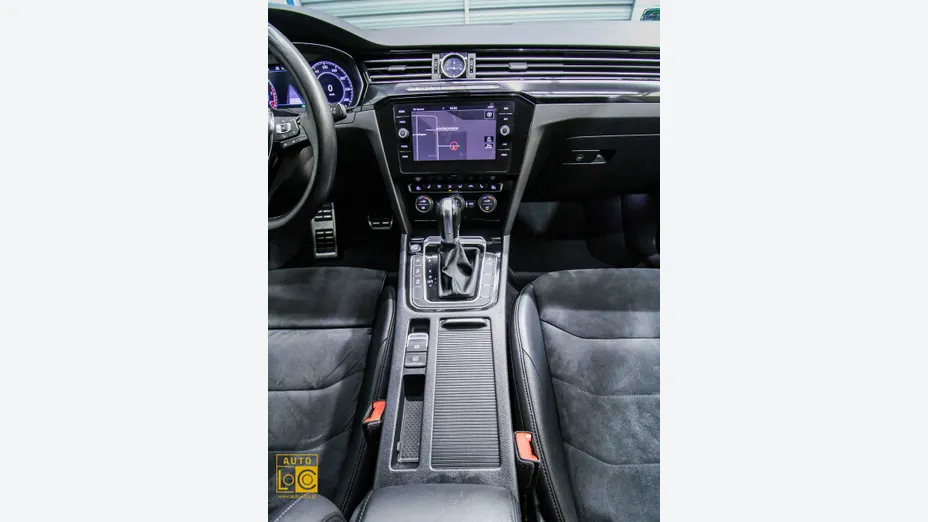 VOLKSWAGEN Arteon -