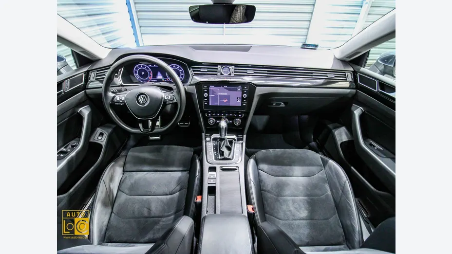 VOLKSWAGEN Arteon -