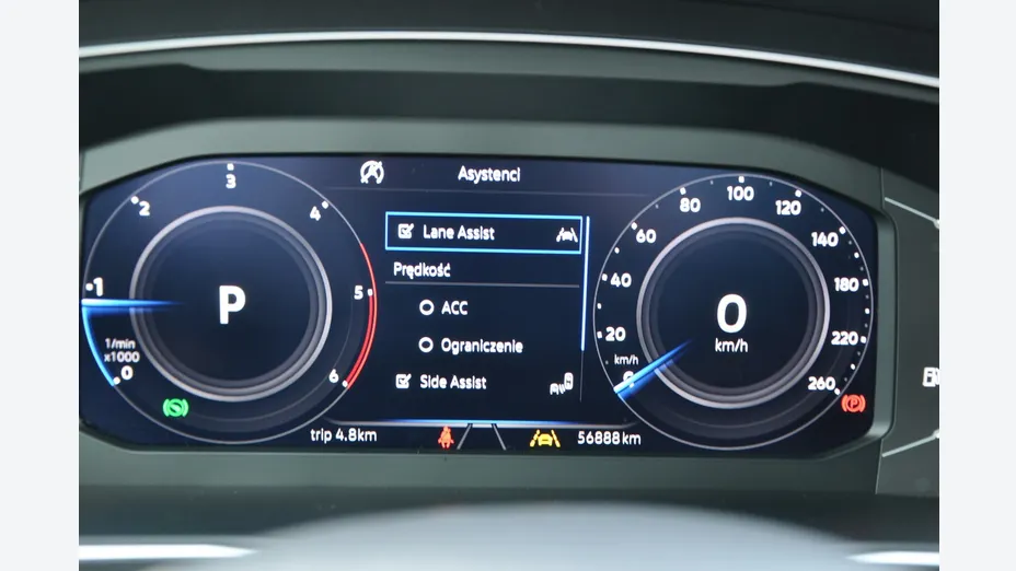 VOLKSWAGEN Tiguan -