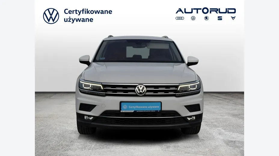 VOLKSWAGEN Tiguan -
