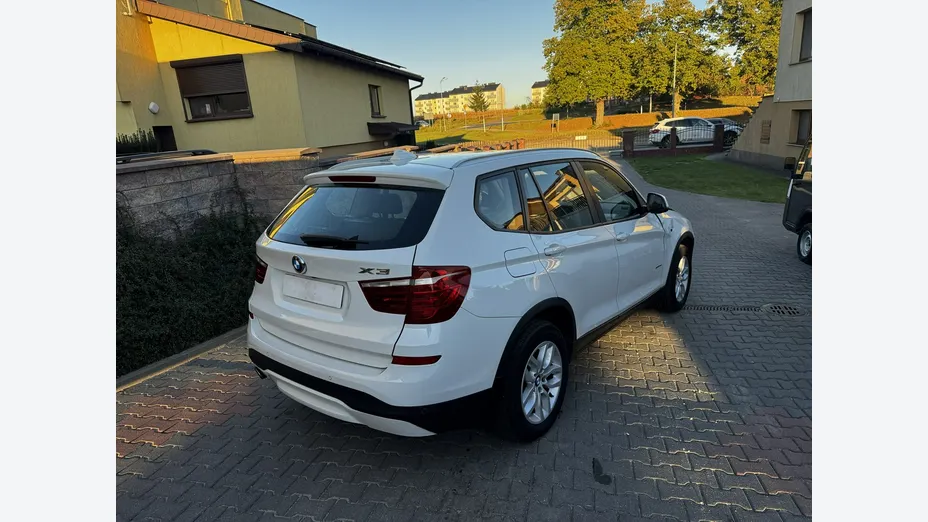 BMW X3 -