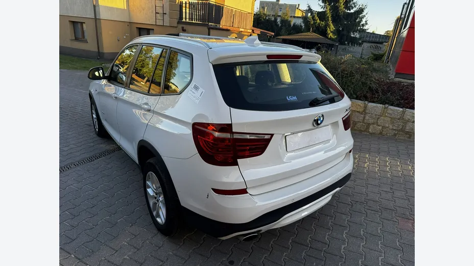 BMW X3 -