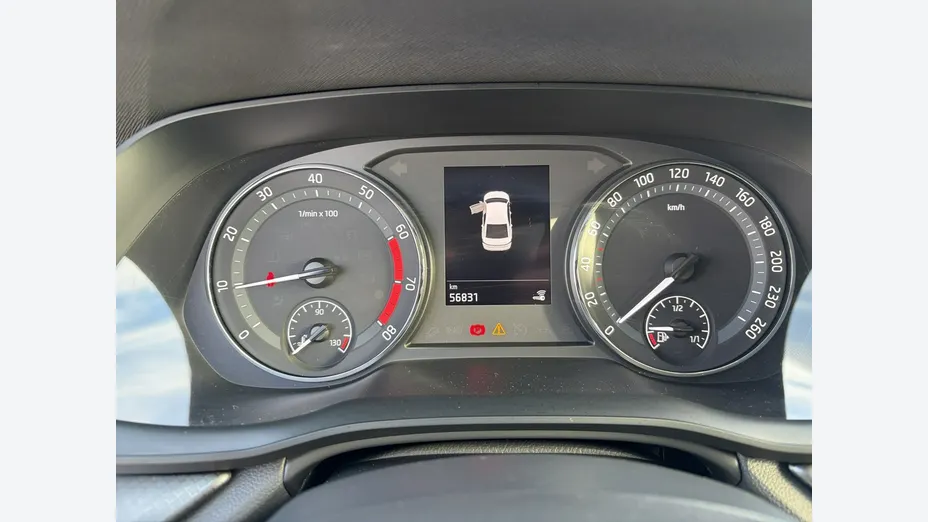 SKODA Octavia -