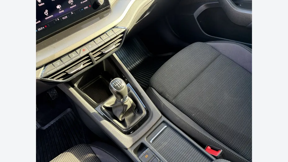 SKODA Octavia -