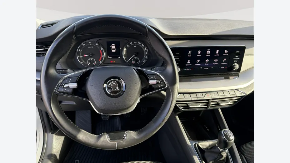SKODA Octavia -