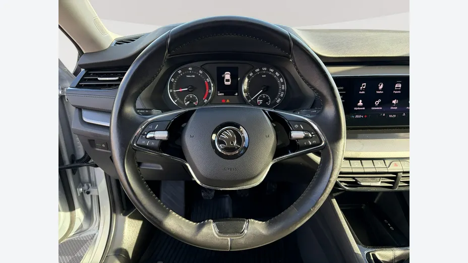 SKODA Octavia -