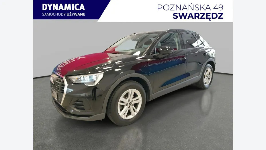 AUDI Q3 -