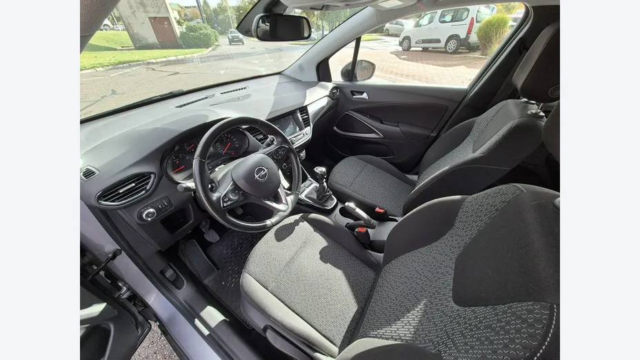OPEL Crossland -