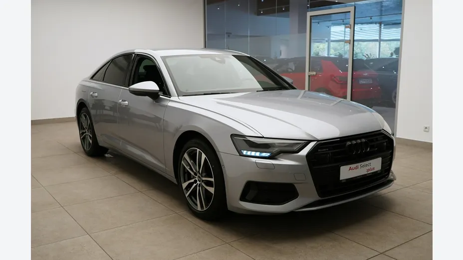 AUDI A6 -