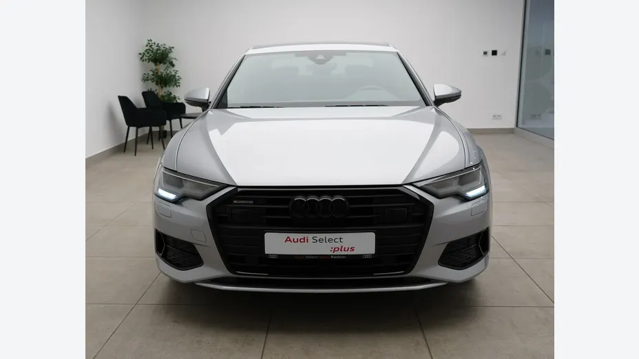 AUDI A6 -