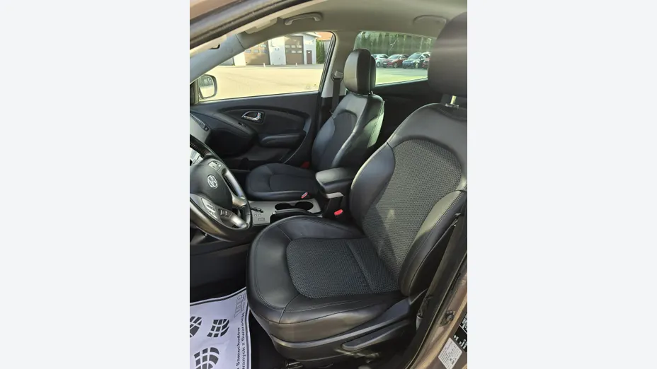 HYUNDAI ix35 -