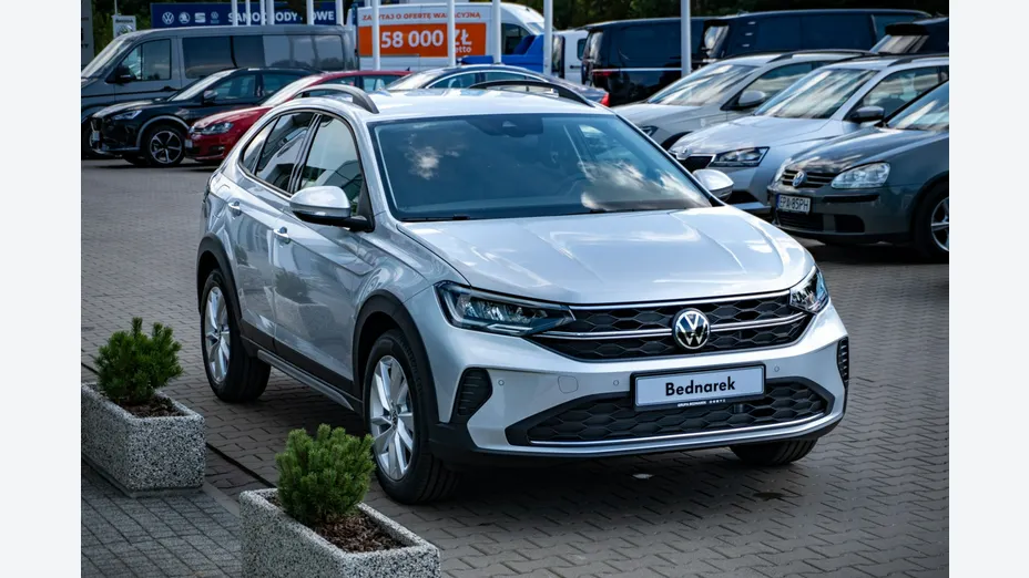 VOLKSWAGEN Taigo -