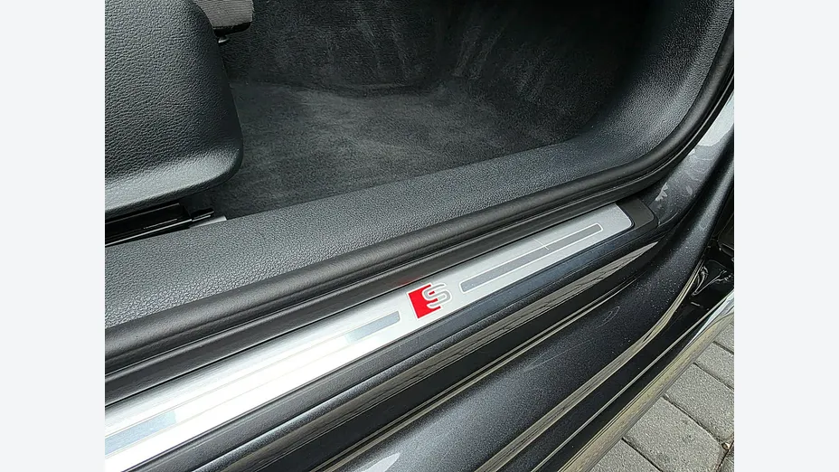 AUDI A4 Avant -