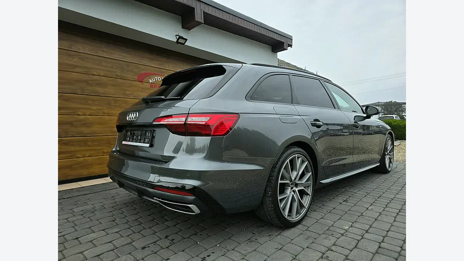 AUDI A4 Avant -