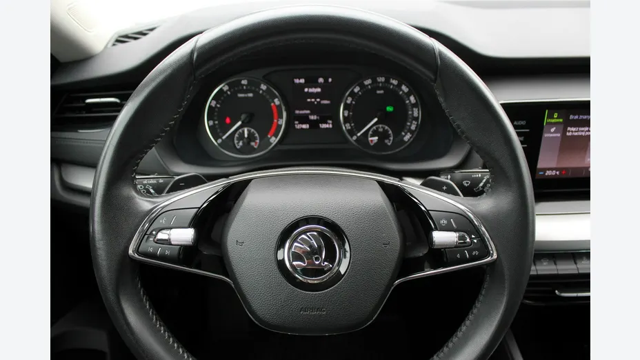 SKODA Octavia -