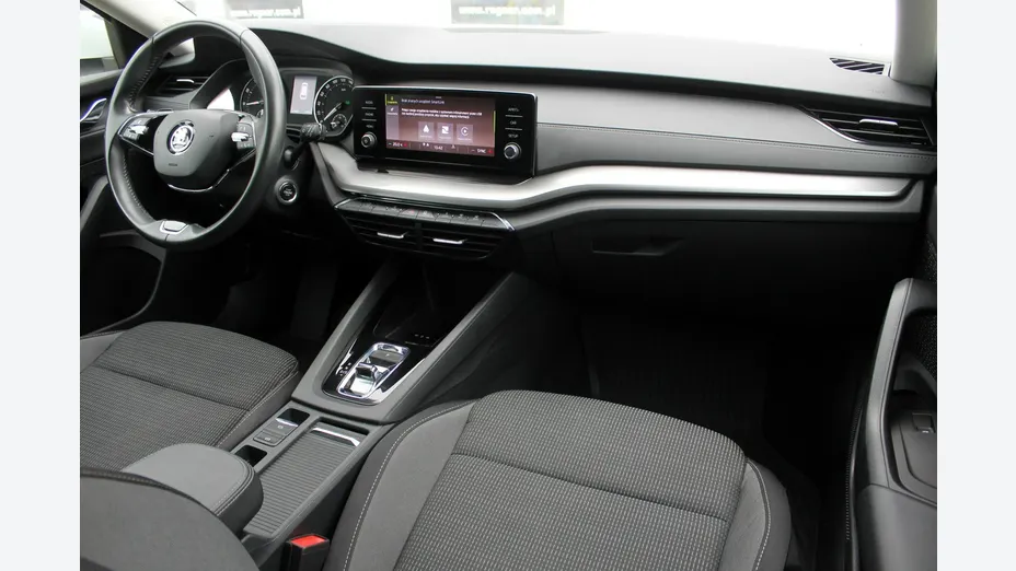 SKODA Octavia -