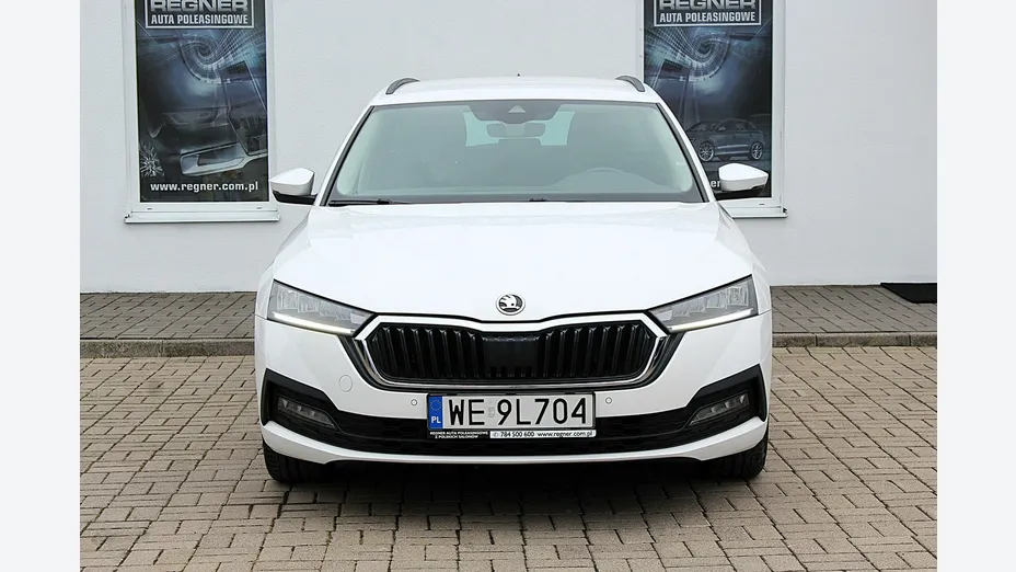 SKODA Octavia -