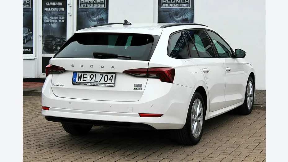 SKODA Octavia -
