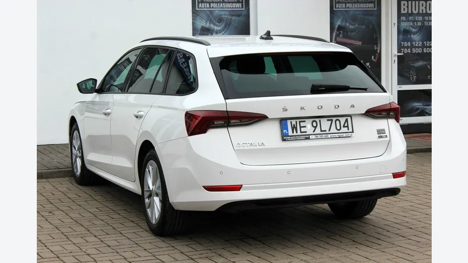 SKODA Octavia -