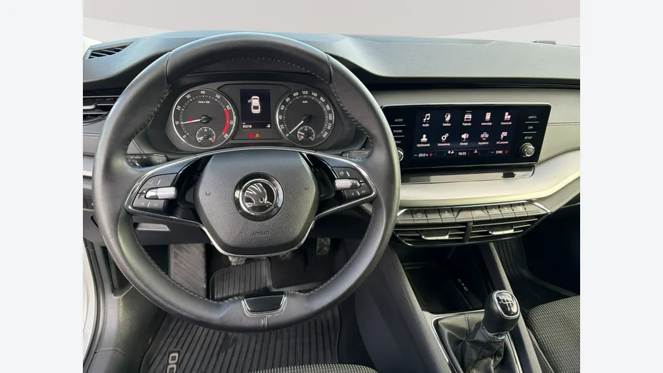 SKODA Octavia -