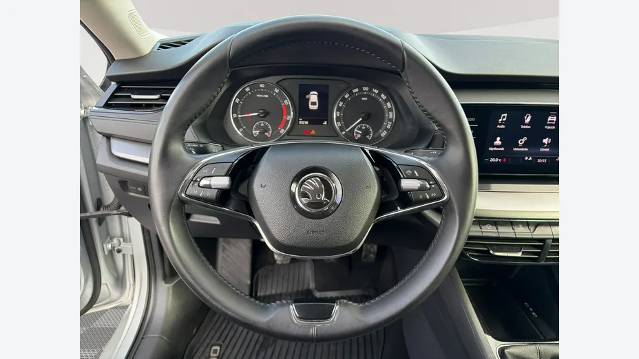 SKODA Octavia -