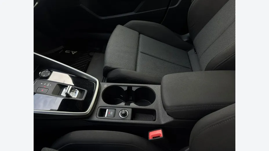 AUDI A3 Limousine -