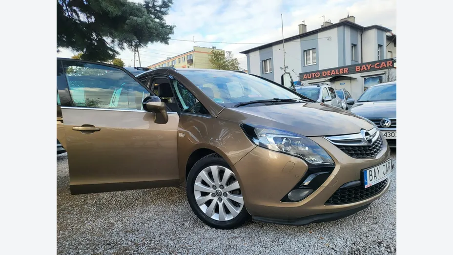 OPEL Zafira -