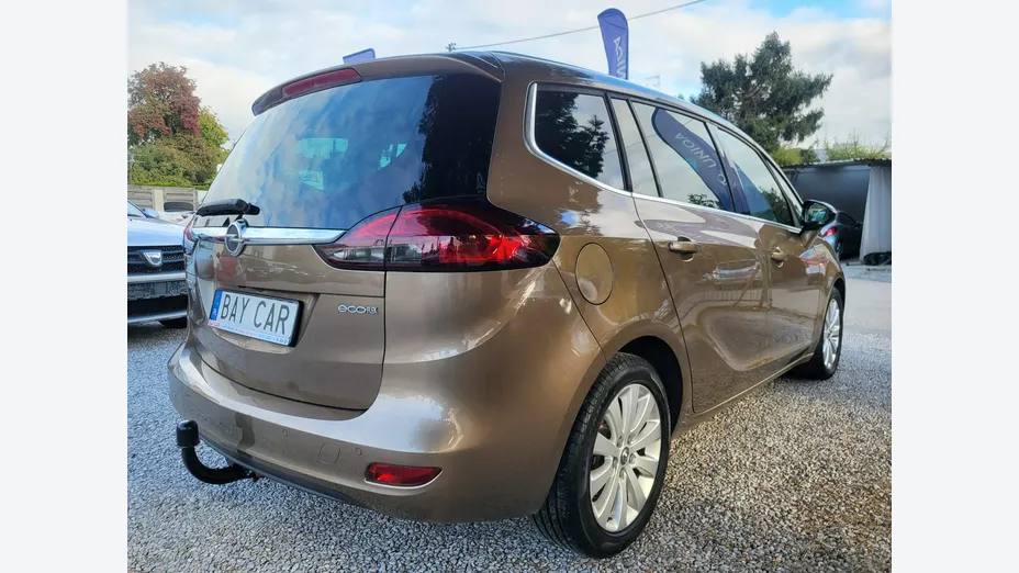OPEL Zafira -