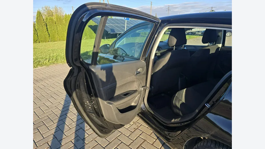 PEUGEOT 308 -