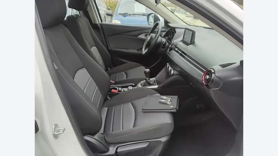 MAZDA CX-3 -