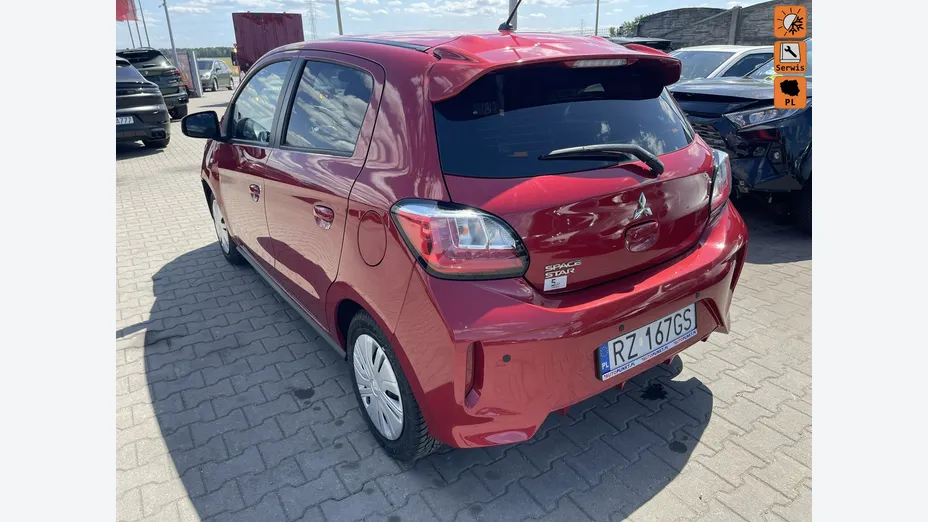 MITSUBISHI Space Star -