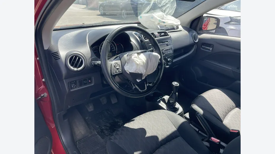 MITSUBISHI Space Star -