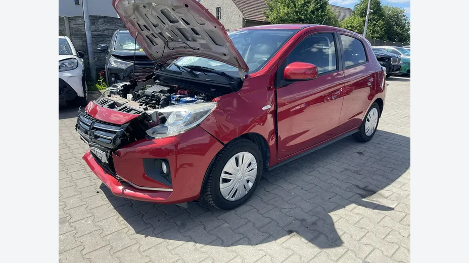 MITSUBISHI Space Star -