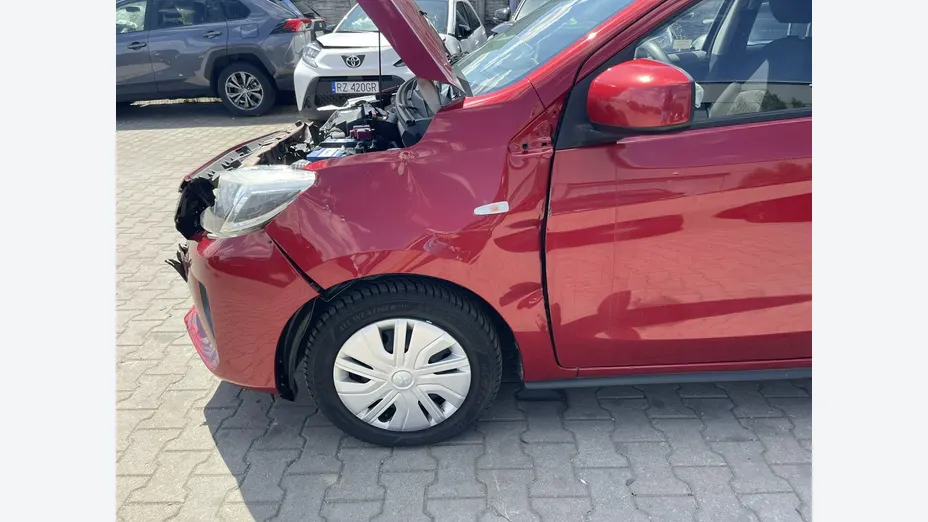 MITSUBISHI Space Star -