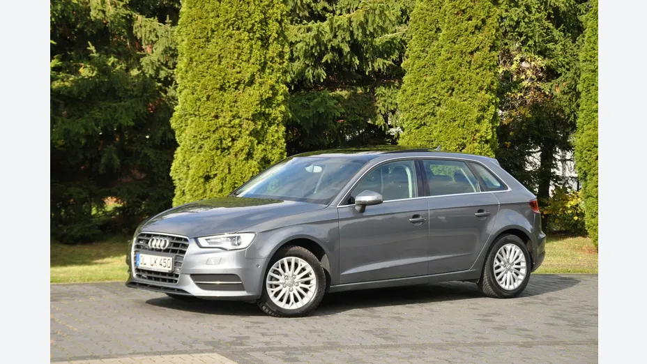 AUDI A3 Sportback -