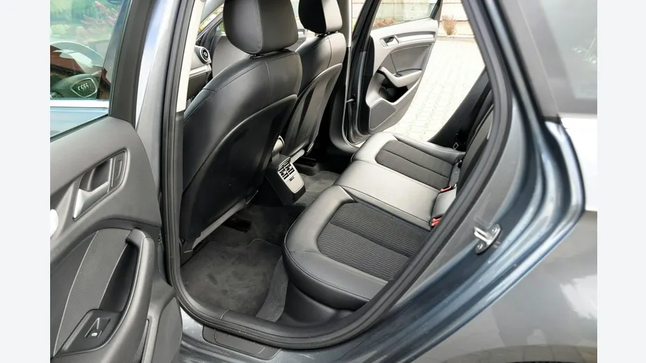 AUDI A3 Sportback -