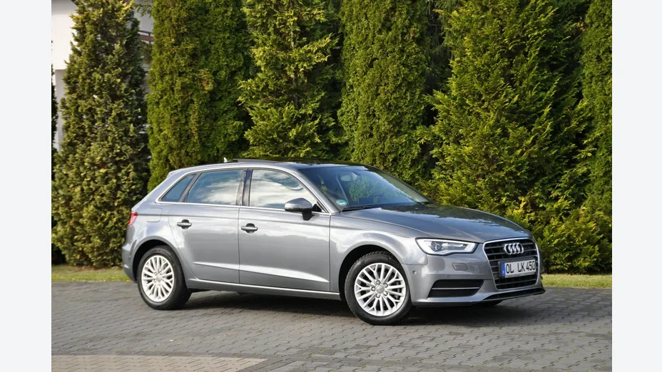 AUDI A3 Sportback -