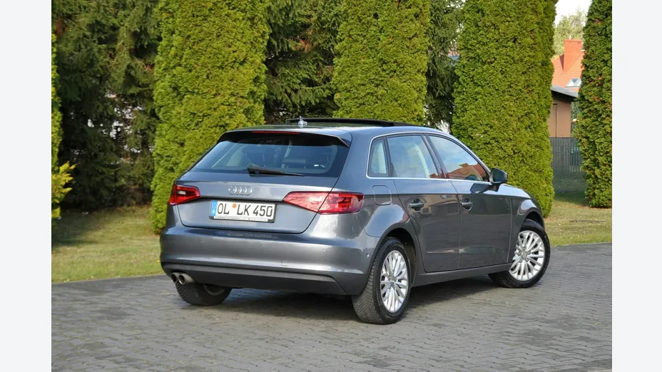AUDI A3 Sportback -