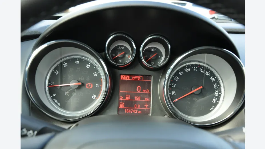 OPEL Astra -