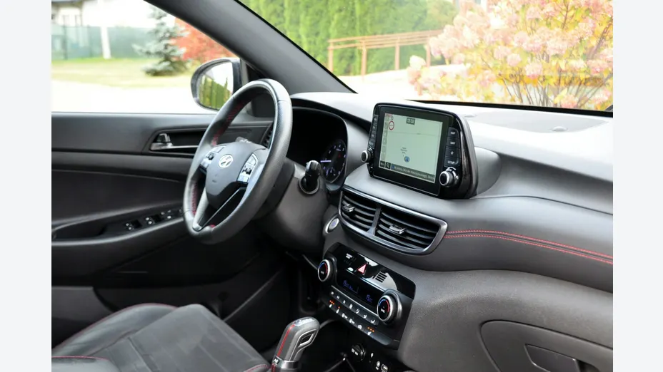 HYUNDAI Tucson -