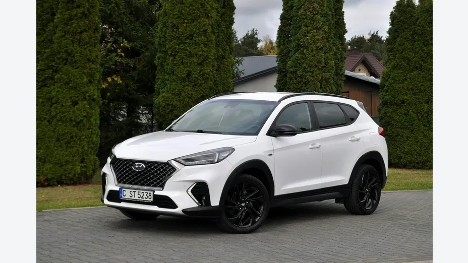 HYUNDAI Tucson -