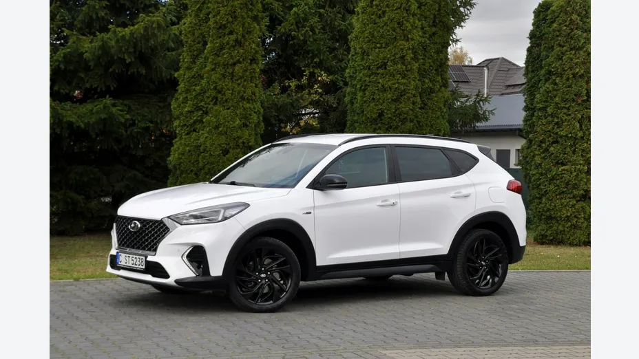 HYUNDAI Tucson -