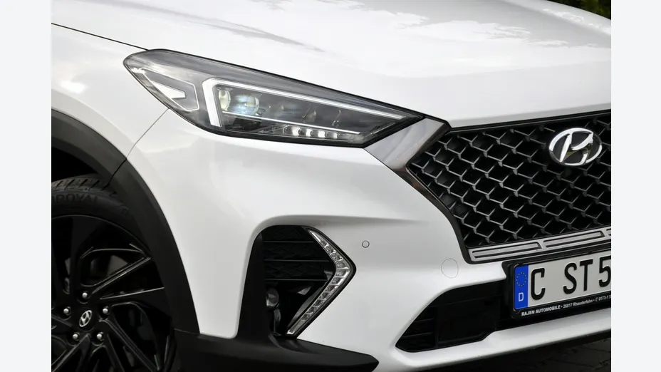 HYUNDAI Tucson -