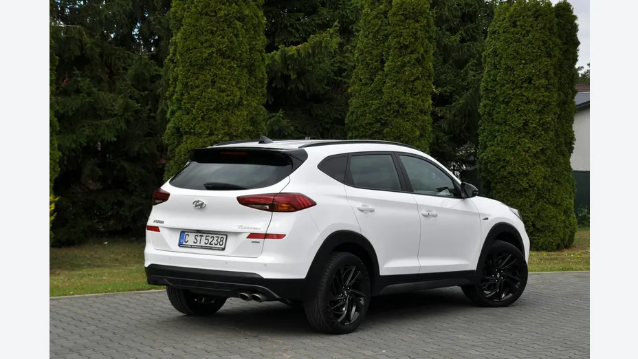 HYUNDAI Tucson -