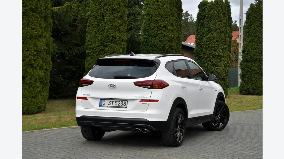HYUNDAI Tucson -