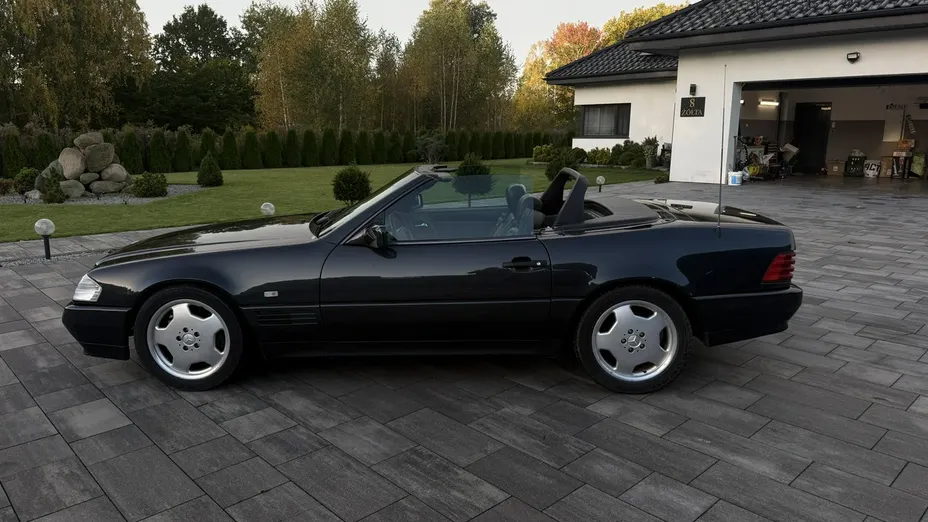 MERCEDES-BENZ SL -