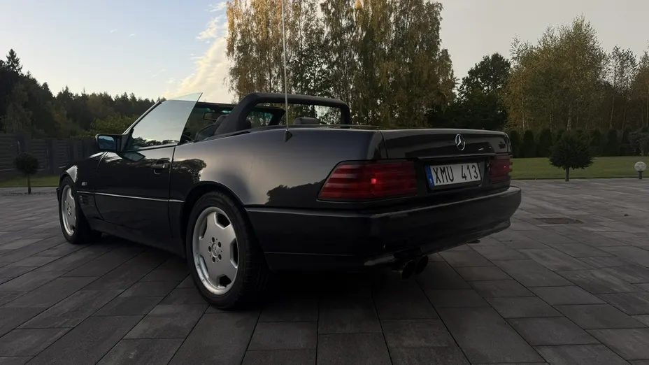 MERCEDES-BENZ SL -